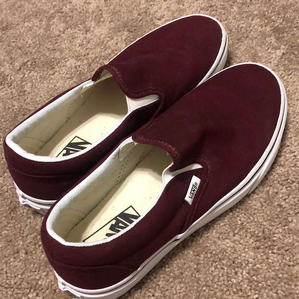Slip On Vans, Burgundy